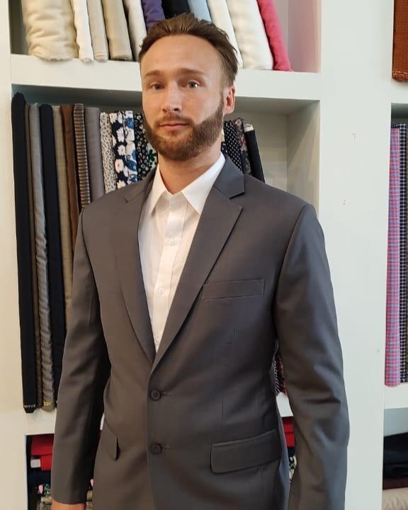 Single breast suit from Custom Tailor based in Khaolak,Thailand